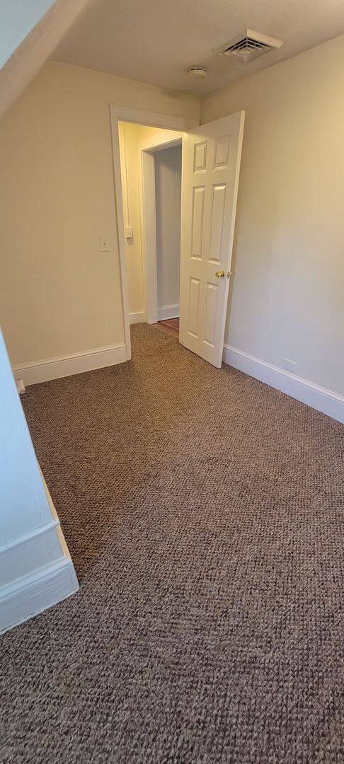 Apartment for rent at 20-22 Denton Circle, Springfield, MA 01104