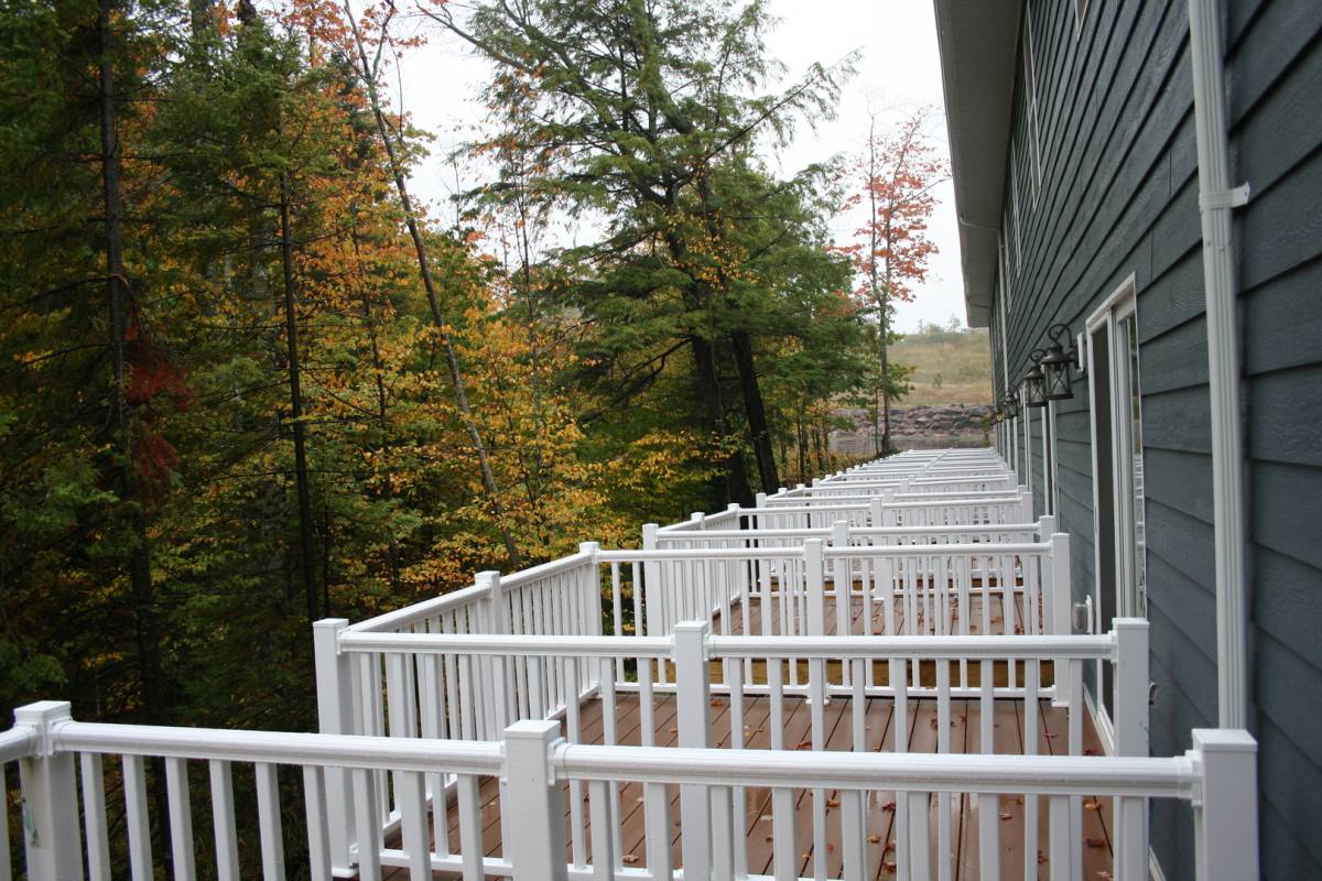 Townhouse for rent at 2747 Scenic Dr, Marquette, MI 49855