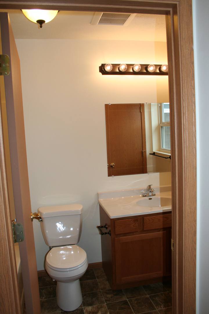 Townhouse for rent at 2747 Scenic Dr, Marquette, MI 49855