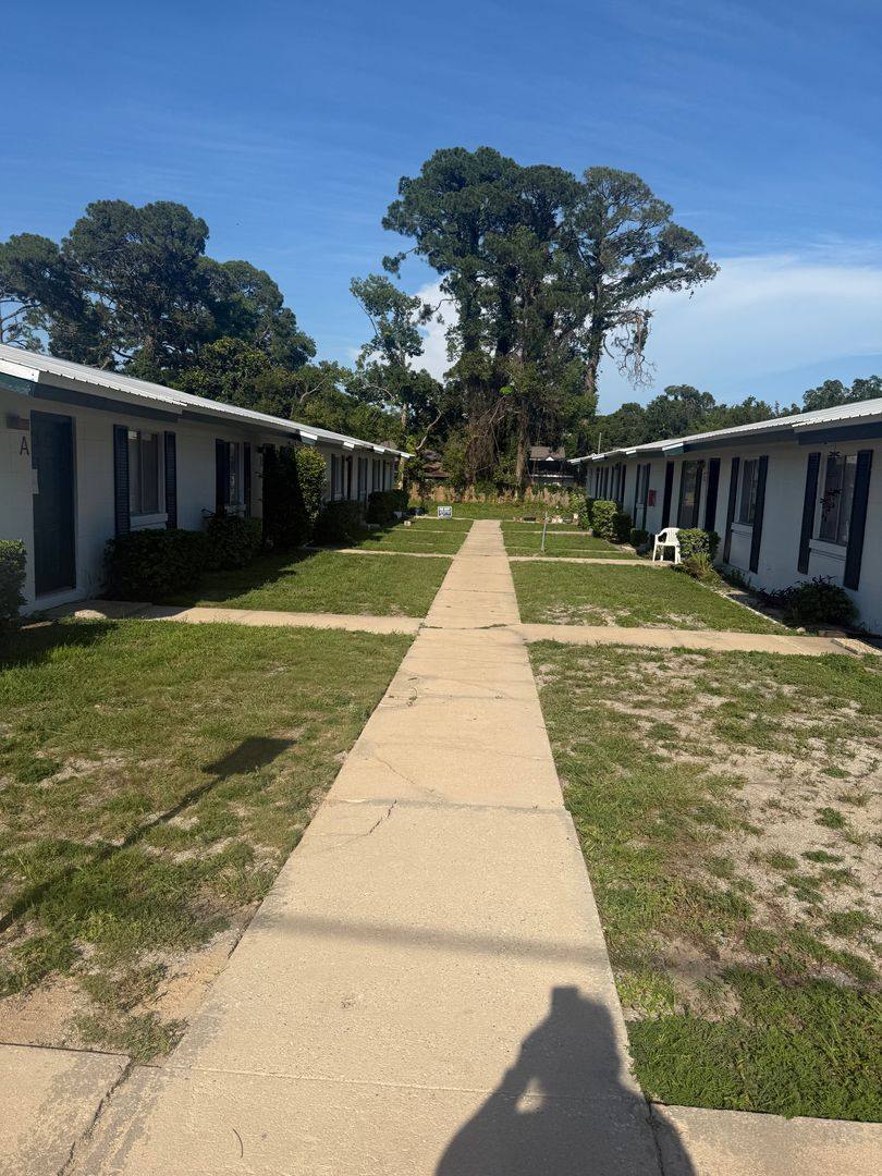 Apartment for rent at 127-133 Alder Ave, Fort Walton Beach, FL 32548