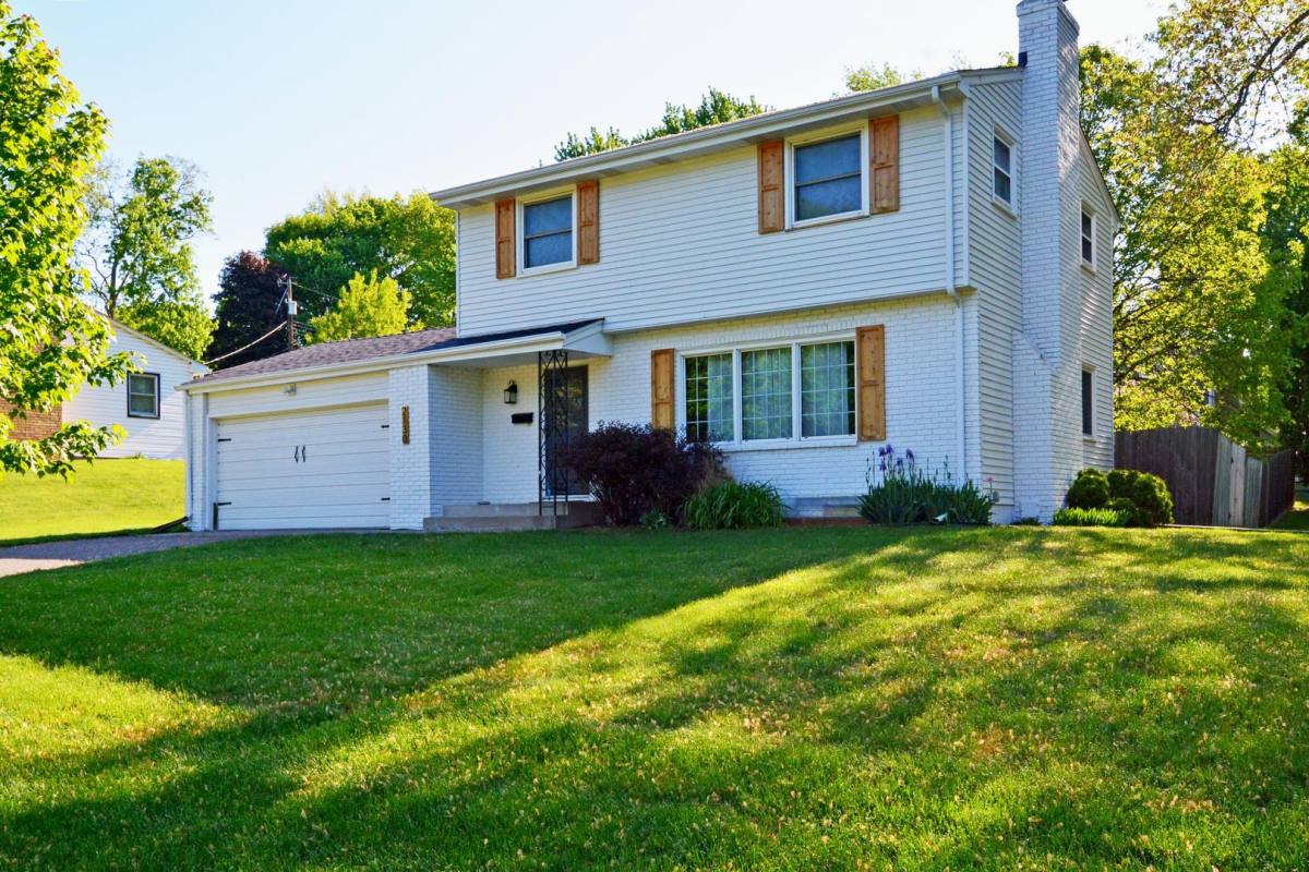 House for rent at 2130 Ensign Ave N, Minneapolis, MN 55427