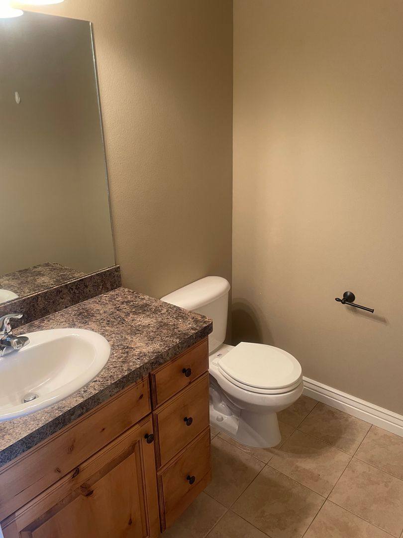 Townhouse for rent at 545 Countryside Ave, Rexburg, ID 83440