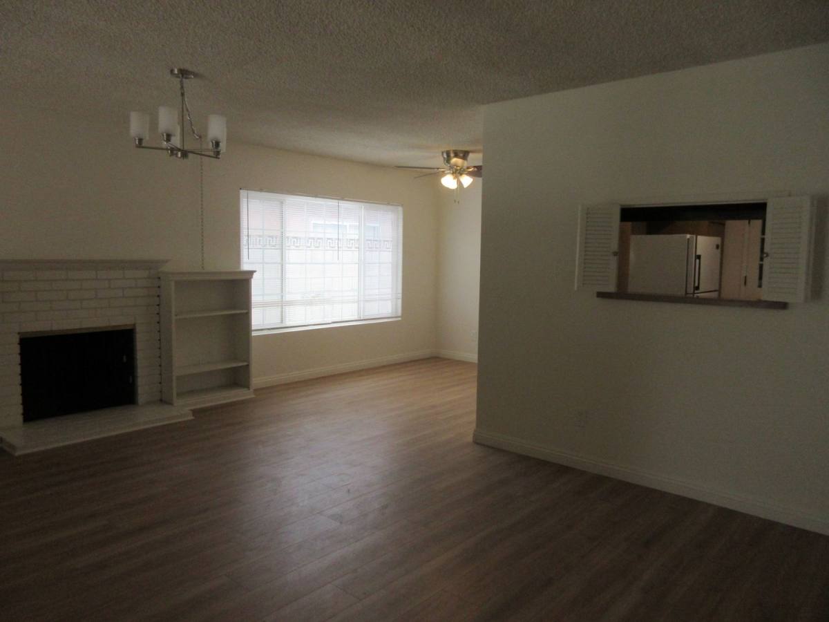 House for rent at 16016 Sunburst St, North Hills, CA 91343