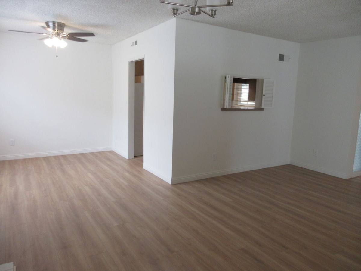 House for rent at 16016 Sunburst St, North Hills, CA 91343