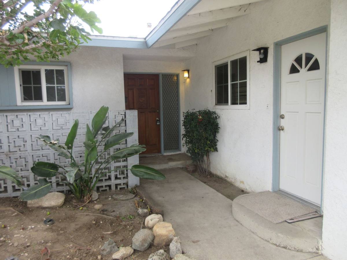 House for rent at 16016 Sunburst St, North Hills, CA 91343