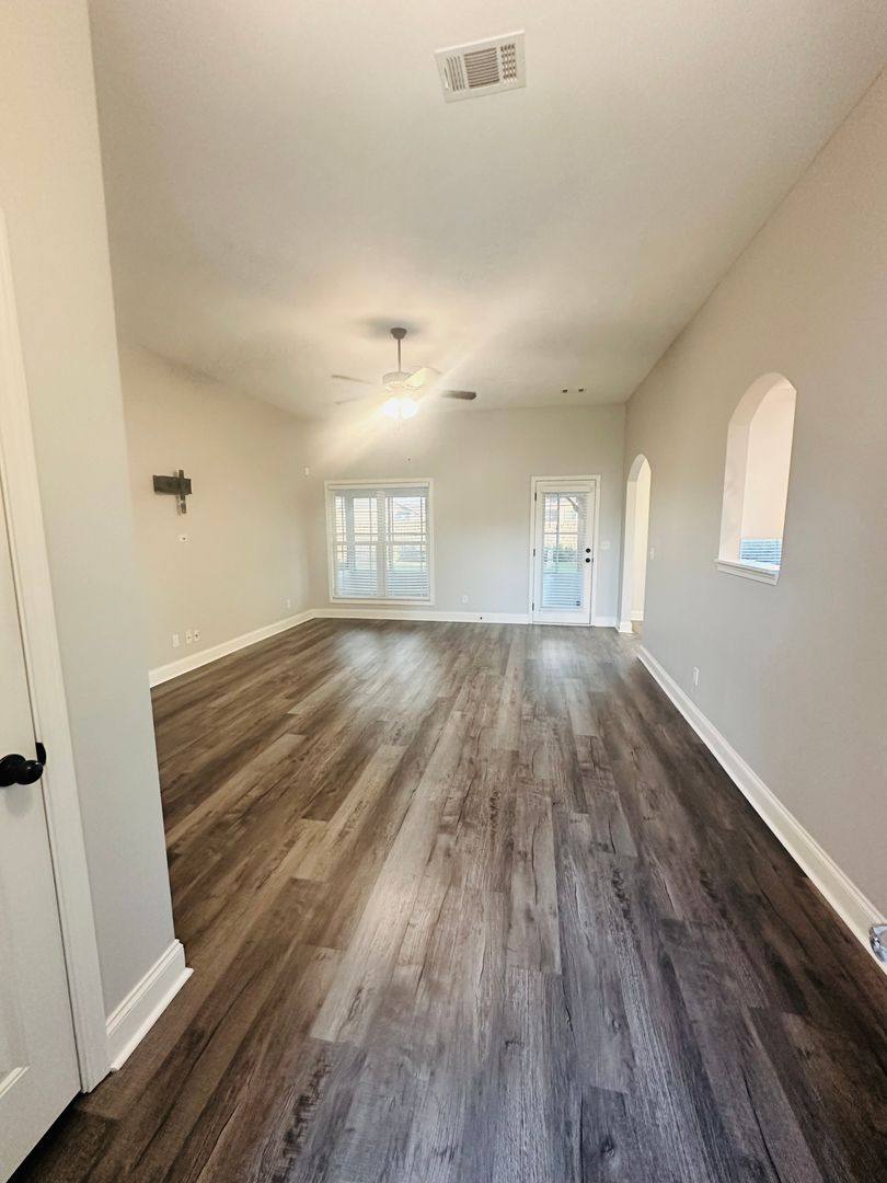 House for rent at 218 N Charity Lane, Warner Robins, GA 31088