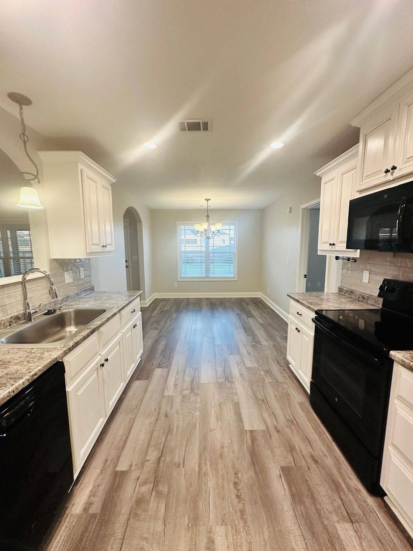 House for rent at 218 N Charity Lane, Warner Robins, GA 31088