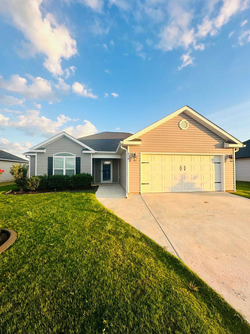 House for rent at 218 N Charity Lane, Warner Robins, GA 31088