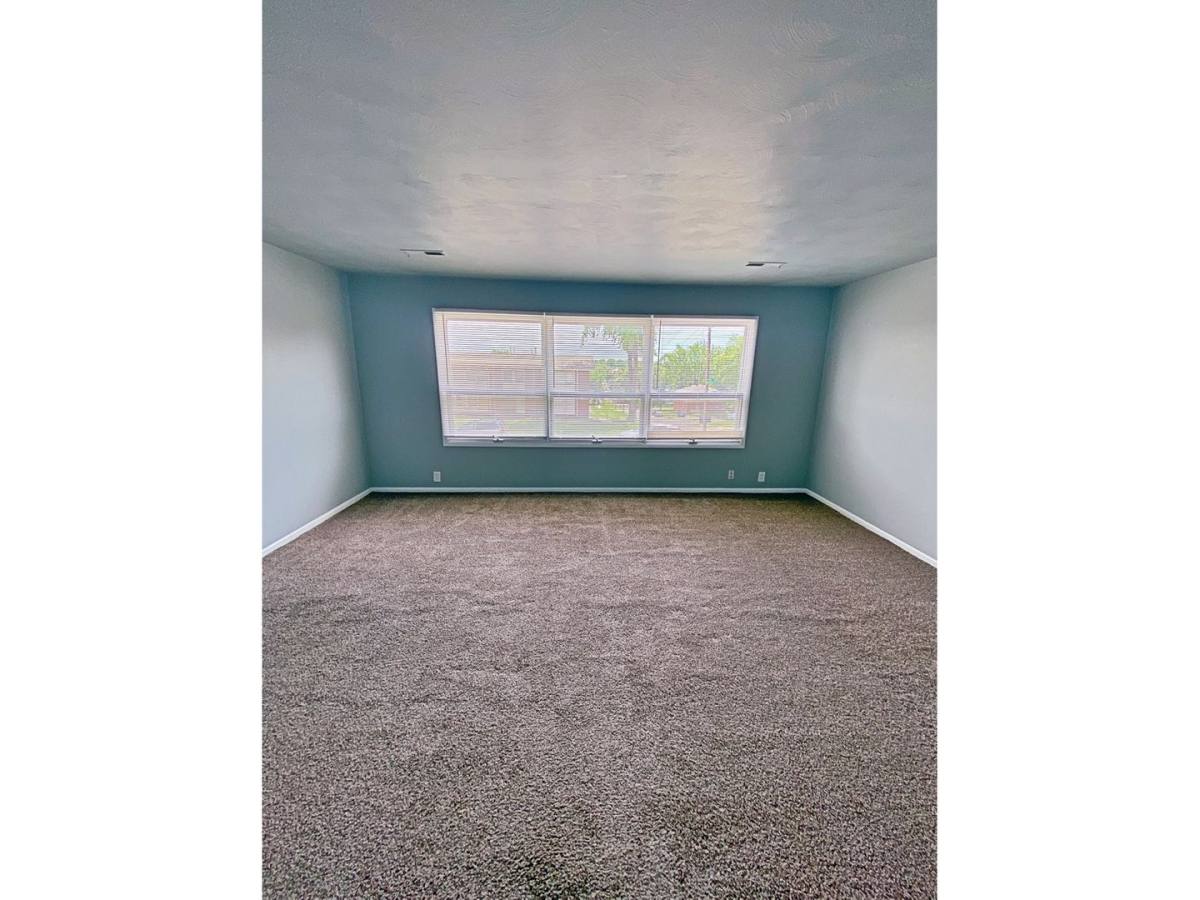 Apartment for rent at 1110 N 48th Ave, Omaha, NE 68132