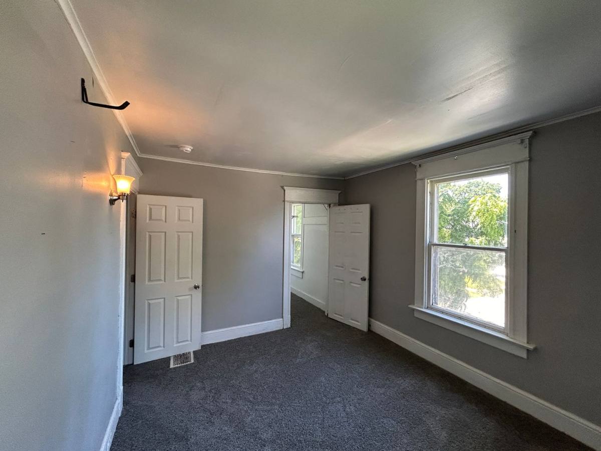 House for rent at 503 W 17th St, Davenport, IA 52803