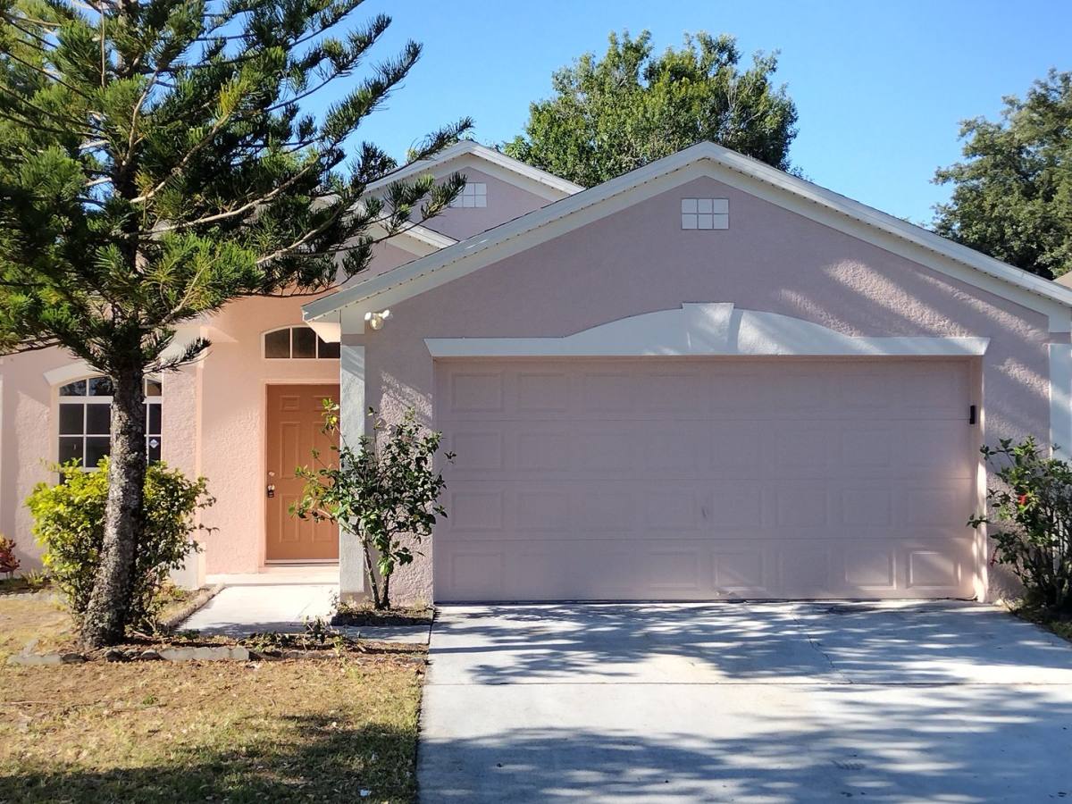 House for rent at 2358 Blue Sapphire Circle, Orlando, FL 32837