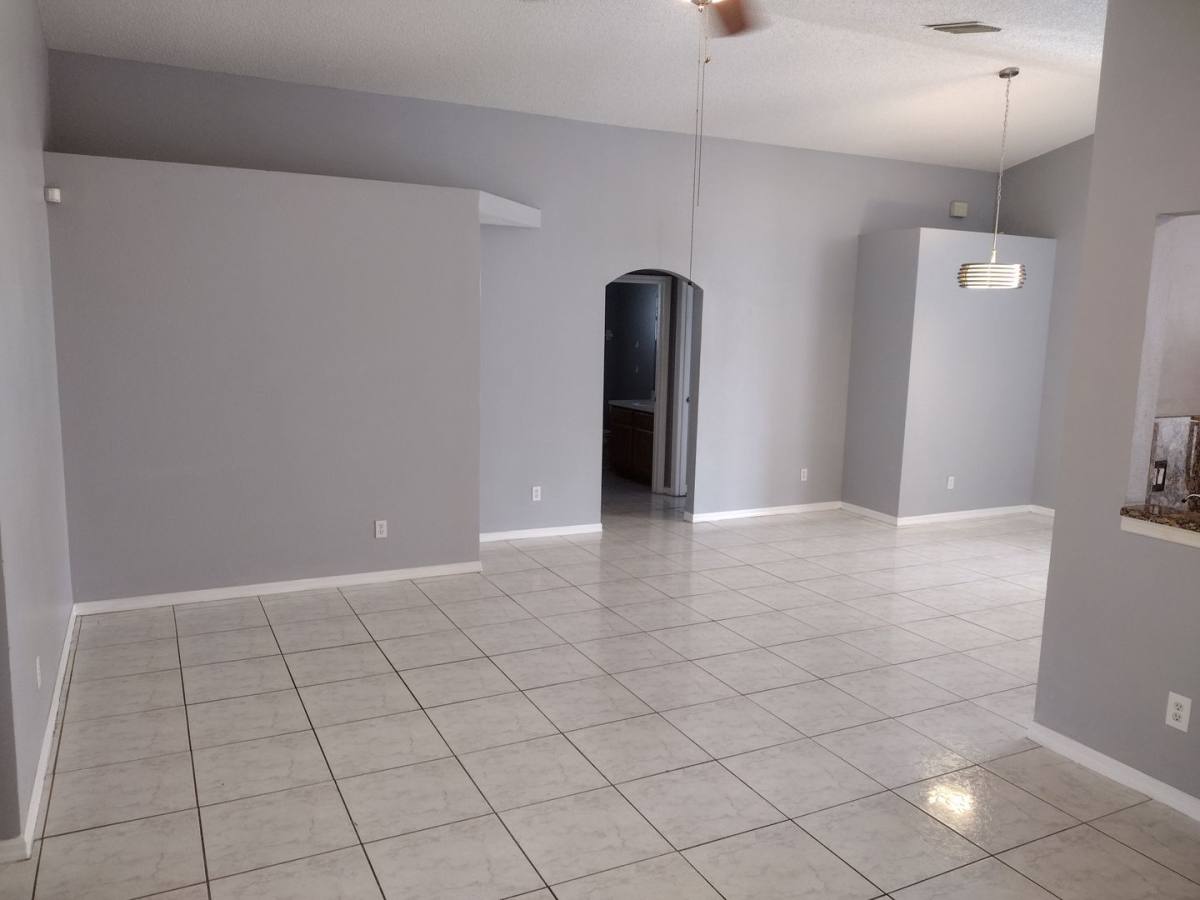 House for rent at 2358 Blue Sapphire Circle, Orlando, FL 32837
