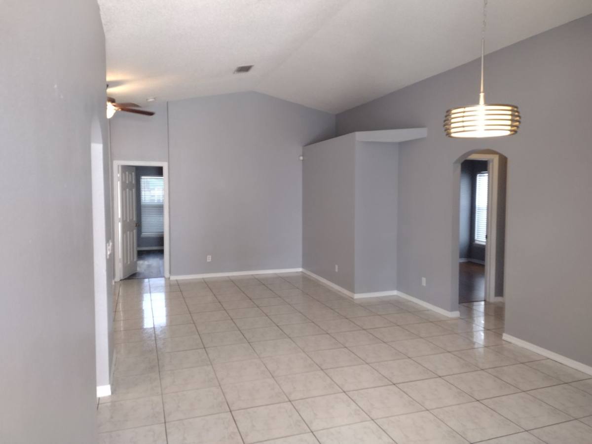 House for rent at 2358 Blue Sapphire Circle, Orlando, FL 32837