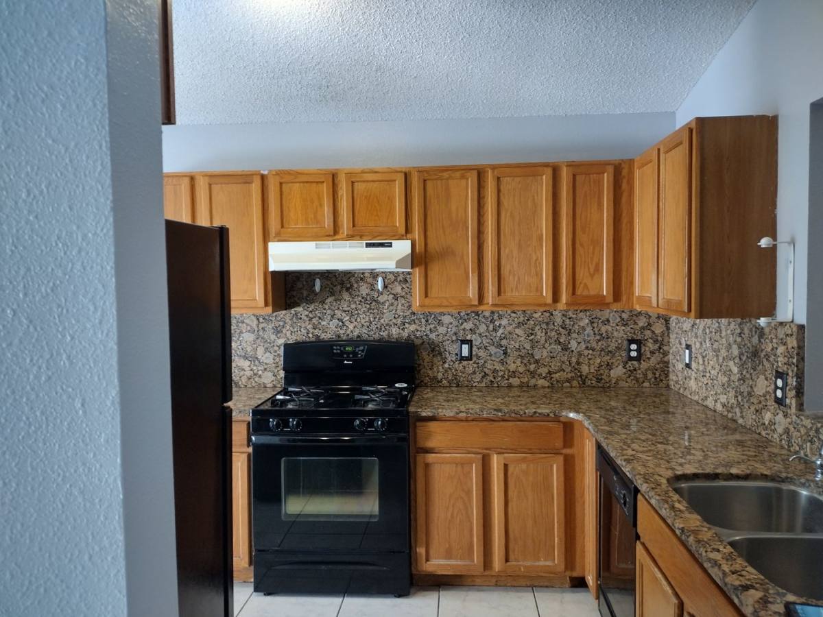 House for rent at 2358 Blue Sapphire Circle, Orlando, FL 32837