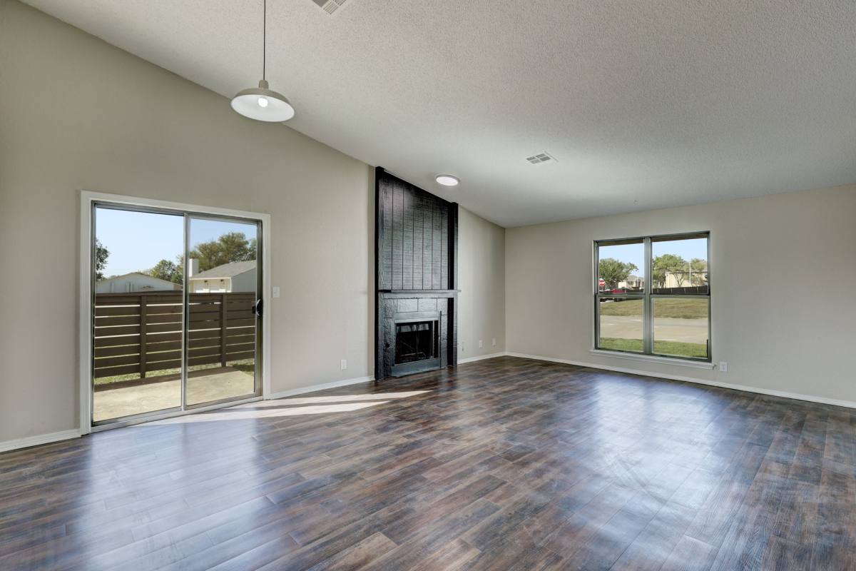 Apartment for rent at 8220 N 116th E Ave, Owasso, OK 74055