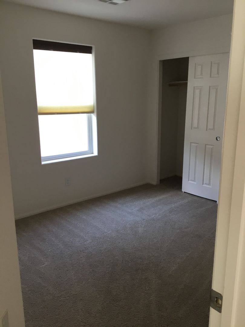House for rent at 164 Belmont Canyon Place, Henderson, NV 89015