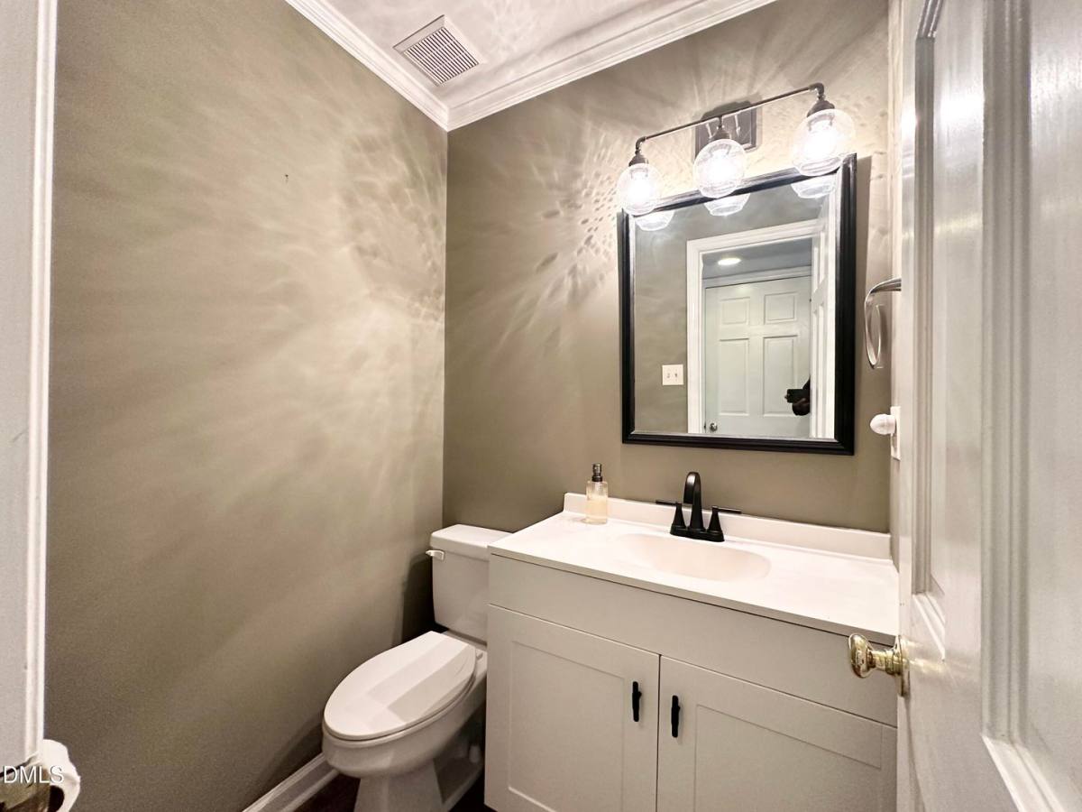 Townhouse for rent at 5649 Hamstead Crossing, Raleigh, NC 27612