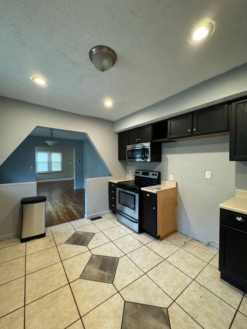 House for rent at 4237 E 62nd St, Kansas City, MO 64130