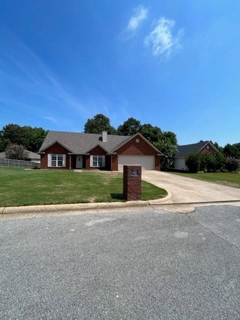 House for rent at 3300 Hannah Hill Cove, Jonesboro, AR 72404