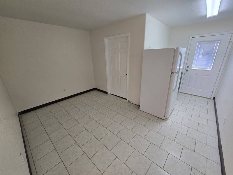 Apartment for rent at 126 Alton Ave, Charlotte, TX 78011