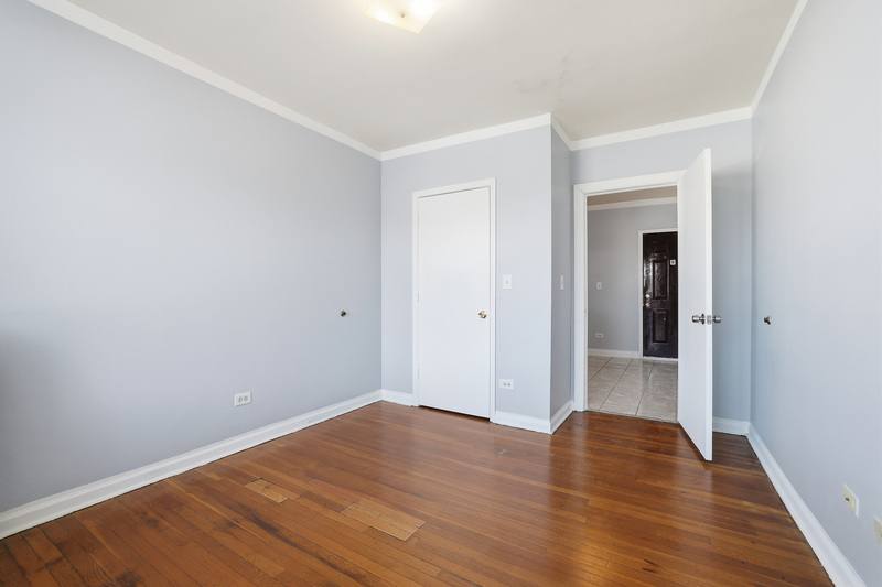 Apartment for rent at 7501 S Stewart Ave, Chicago, IL 60620