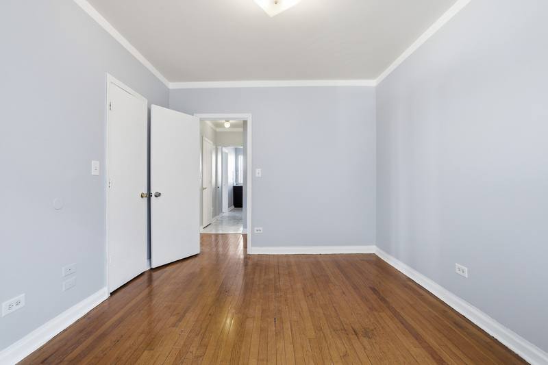 Apartment for rent at 7501 S Stewart Ave, Chicago, IL 60620
