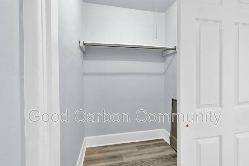 Apartment for rent at 131 Allen St, Buffalo, NY 14201