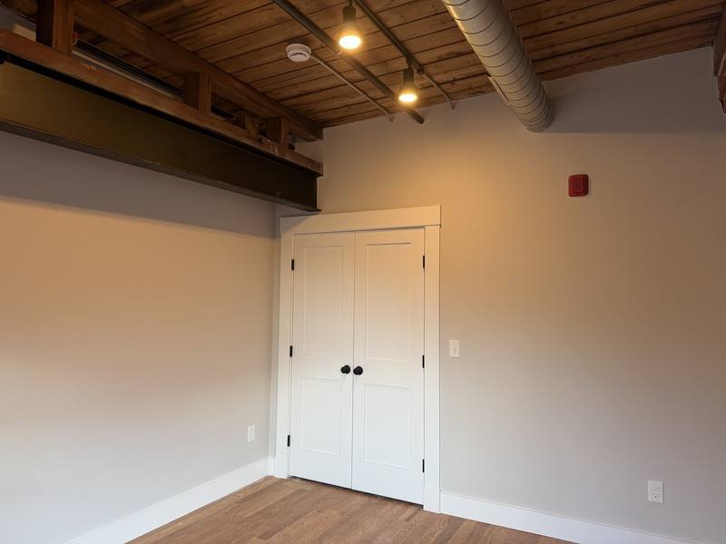 Apartment for rent at 1665 Main St, Jefferson, MA 01522