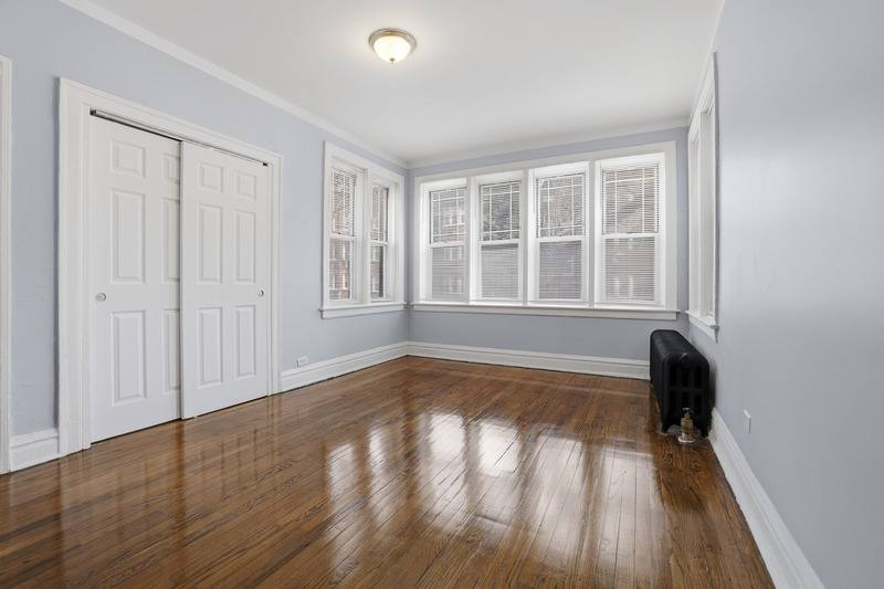 Apartment for rent at 7816 S Cornell Ave, Chicago, IL 60649