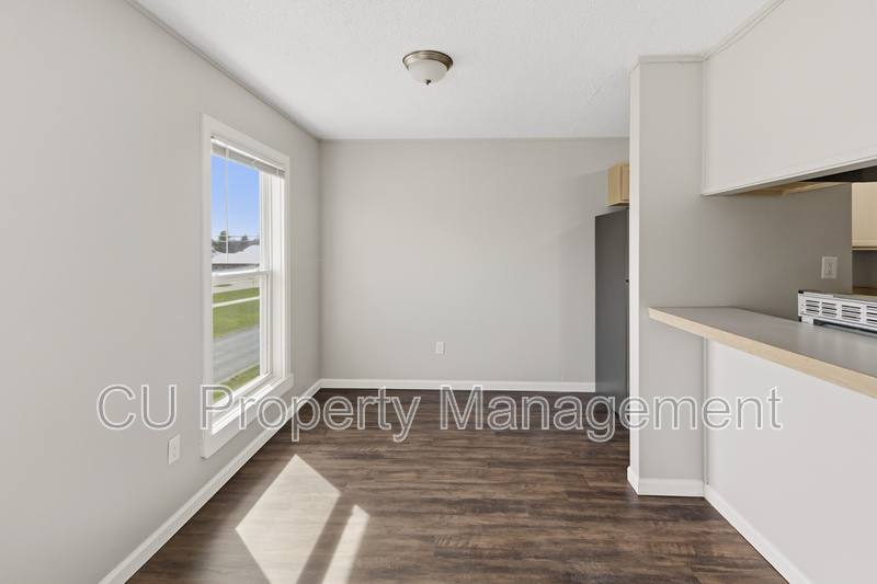 Apartment for rent at 1605 N Willow Rd, Urbana, IL 61801