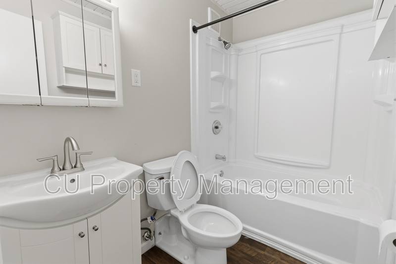 Apartment for rent at 1605 N Willow Rd, Urbana, IL 61801
