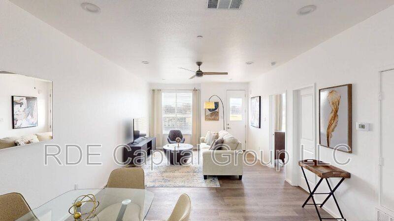 Apartment for rent at 3235 Dallas St, Dallas, TX 75210