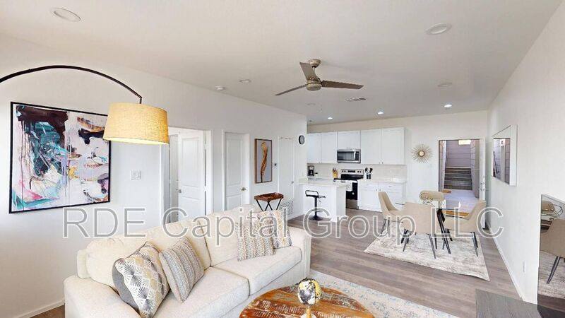 Apartment for rent at 3235 Dallas St, Dallas, TX 75210
