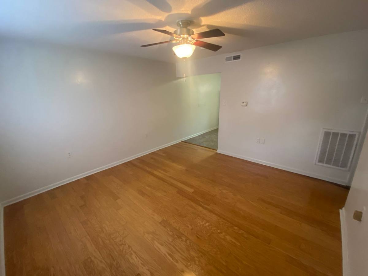 Apartment for rent at 2000-2018 Jersey Ave, Durham, NC 27707