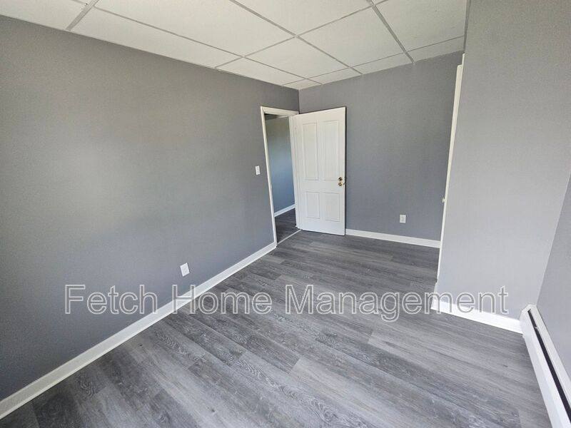 Apartment for rent at 3 N Main St, Stewartstown, PA 17363