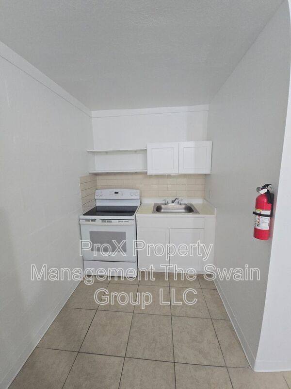 Apartment for rent at 218 Florida Ave #4, Dundee, FL 33838