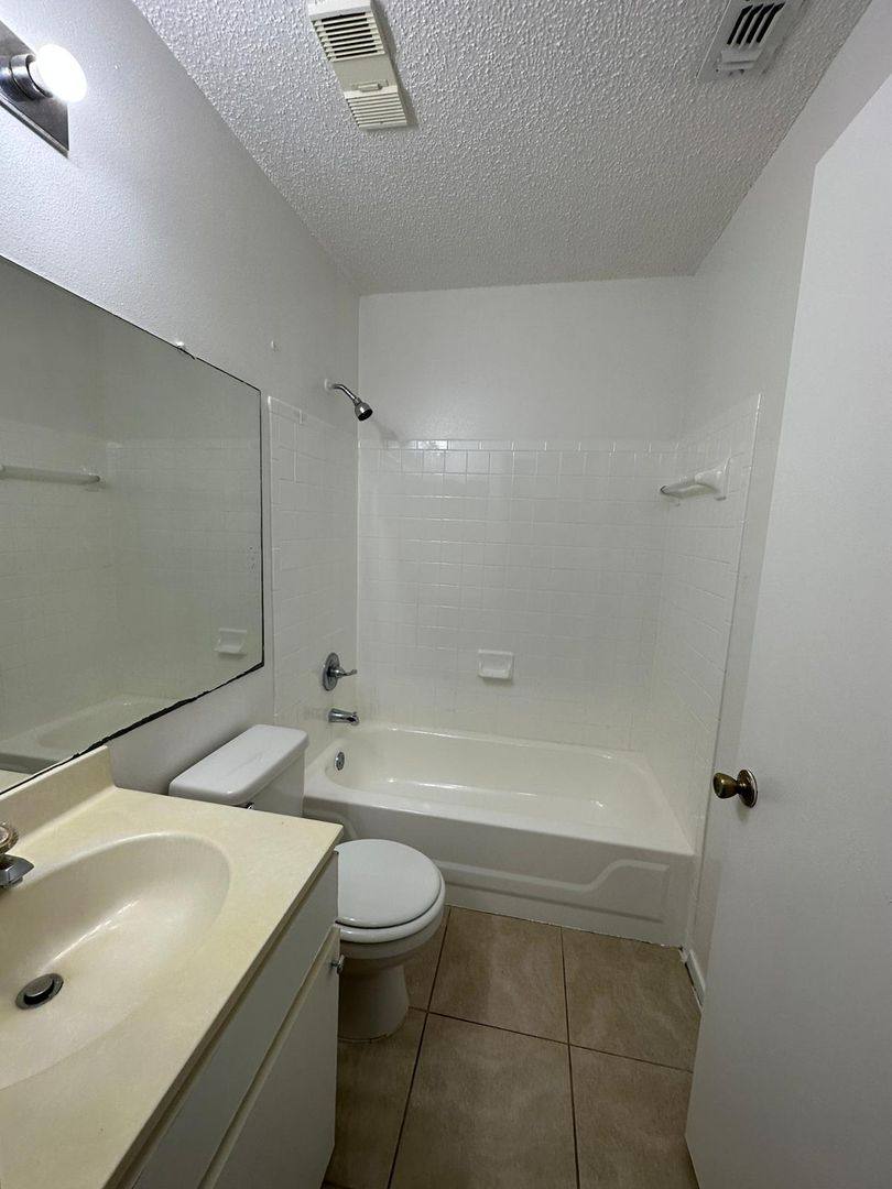 House for rent at 11225 W Atlantic Blvd, Coral Springs, FL 33071
