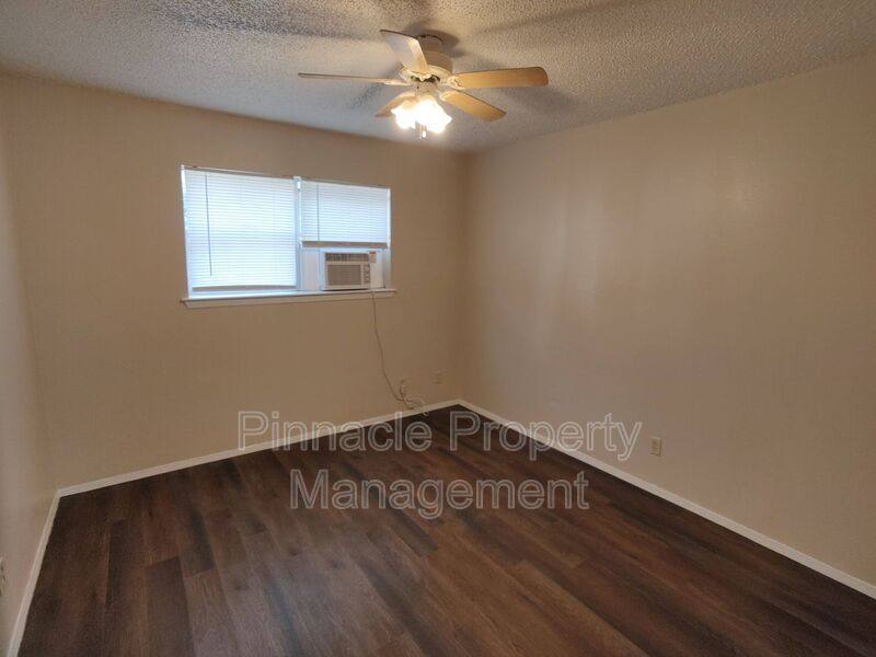 Apartment for rent at 332 Preusser #5, San Angelo, TX 76903