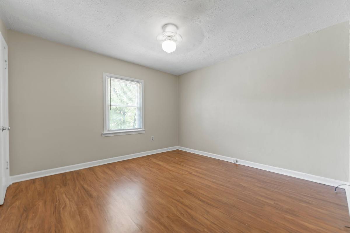 Townhouse for rent at 725 S 16th St, Louisville, KY 40210