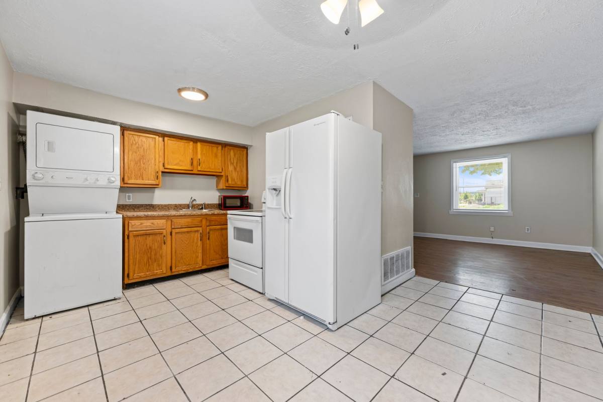 Townhouse for rent at 725 S 16th St, Louisville, KY 40210