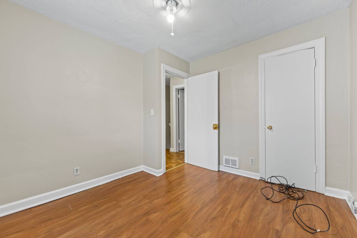 Townhouse for rent at 725 S 16th St, Louisville, KY 40210