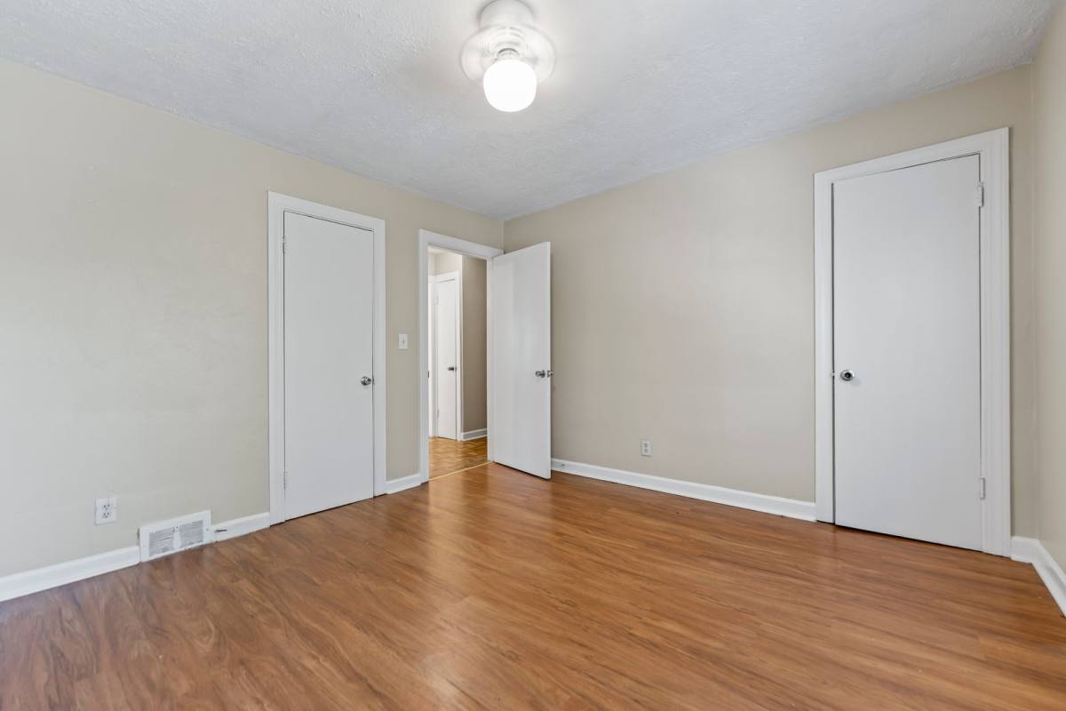 Townhouse for rent at 725 S 16th St, Louisville, KY 40210