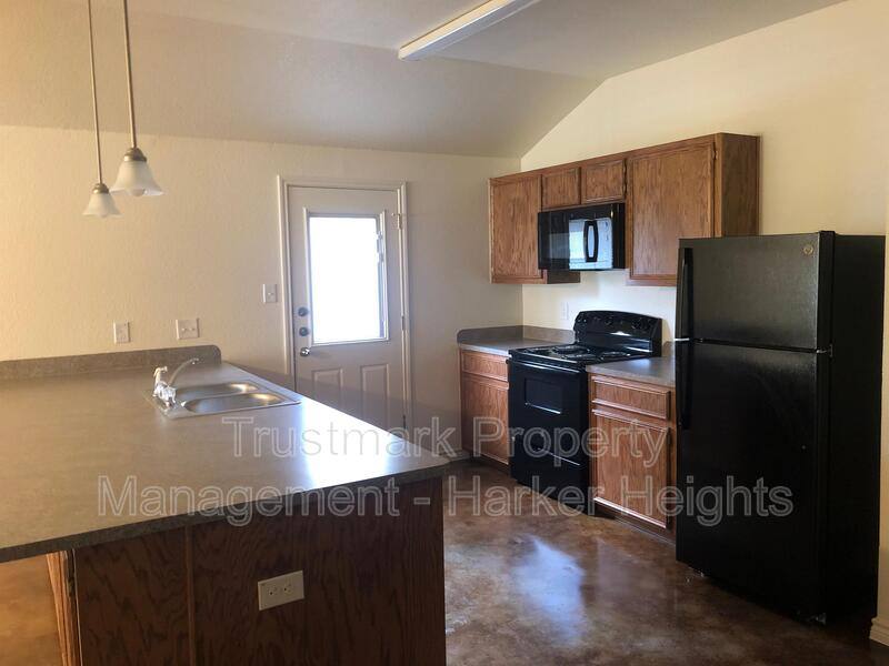 Apartment for rent at 926 Maplewood Dr #A, Harker Heights, TX 76548