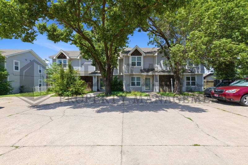House for rent at 7206-2 W Douglas Ave, Wichita, KS 67212