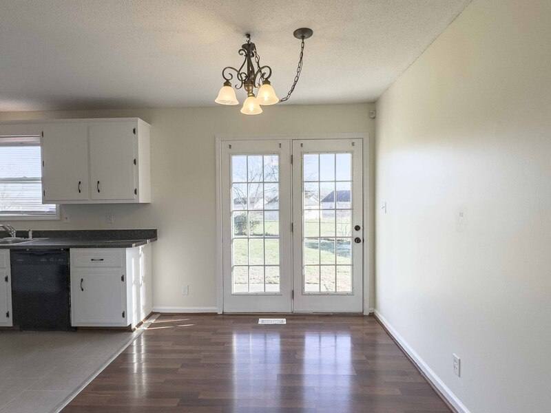 House for rent at 104 Waterford Dr, Oak Grove, KY 42262