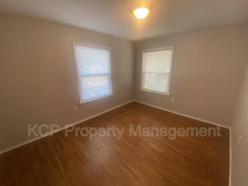 Apartment for rent at 115 N Albert Pike Ave #6, Fort Smith, AR 72903