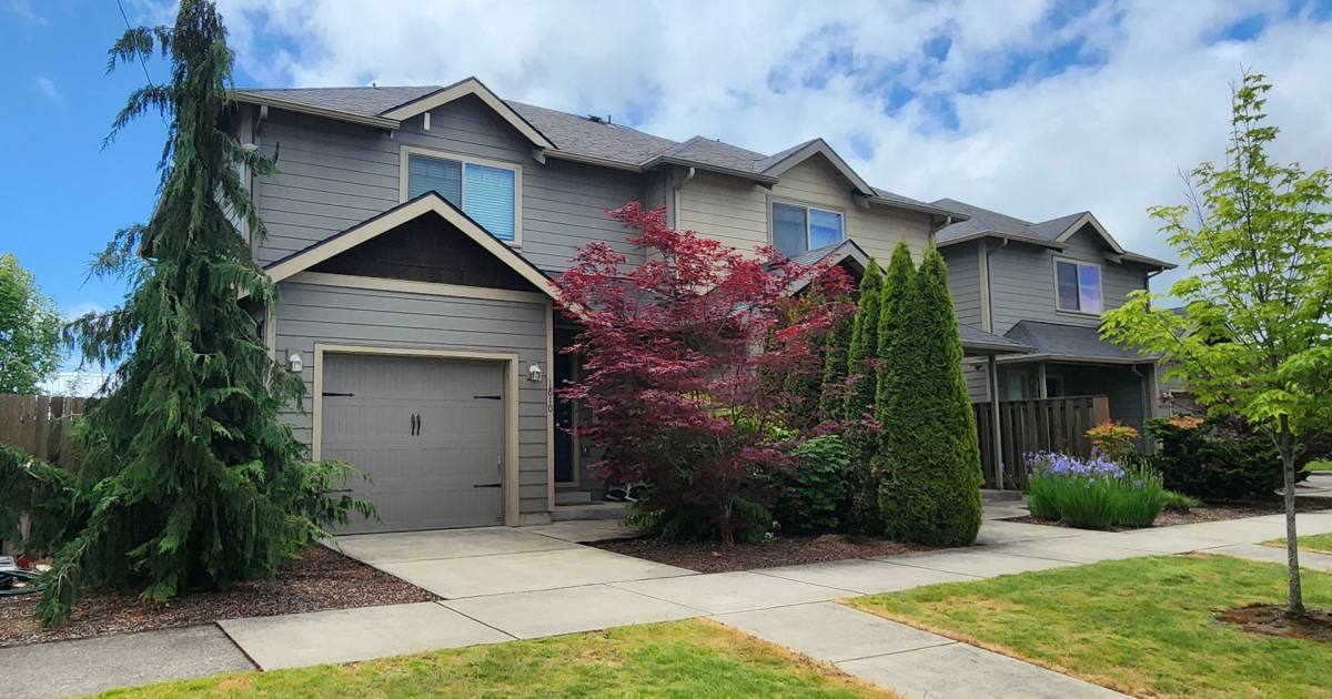 Apartment for rent at 1802-1810 College St, Philomath, OR 97370