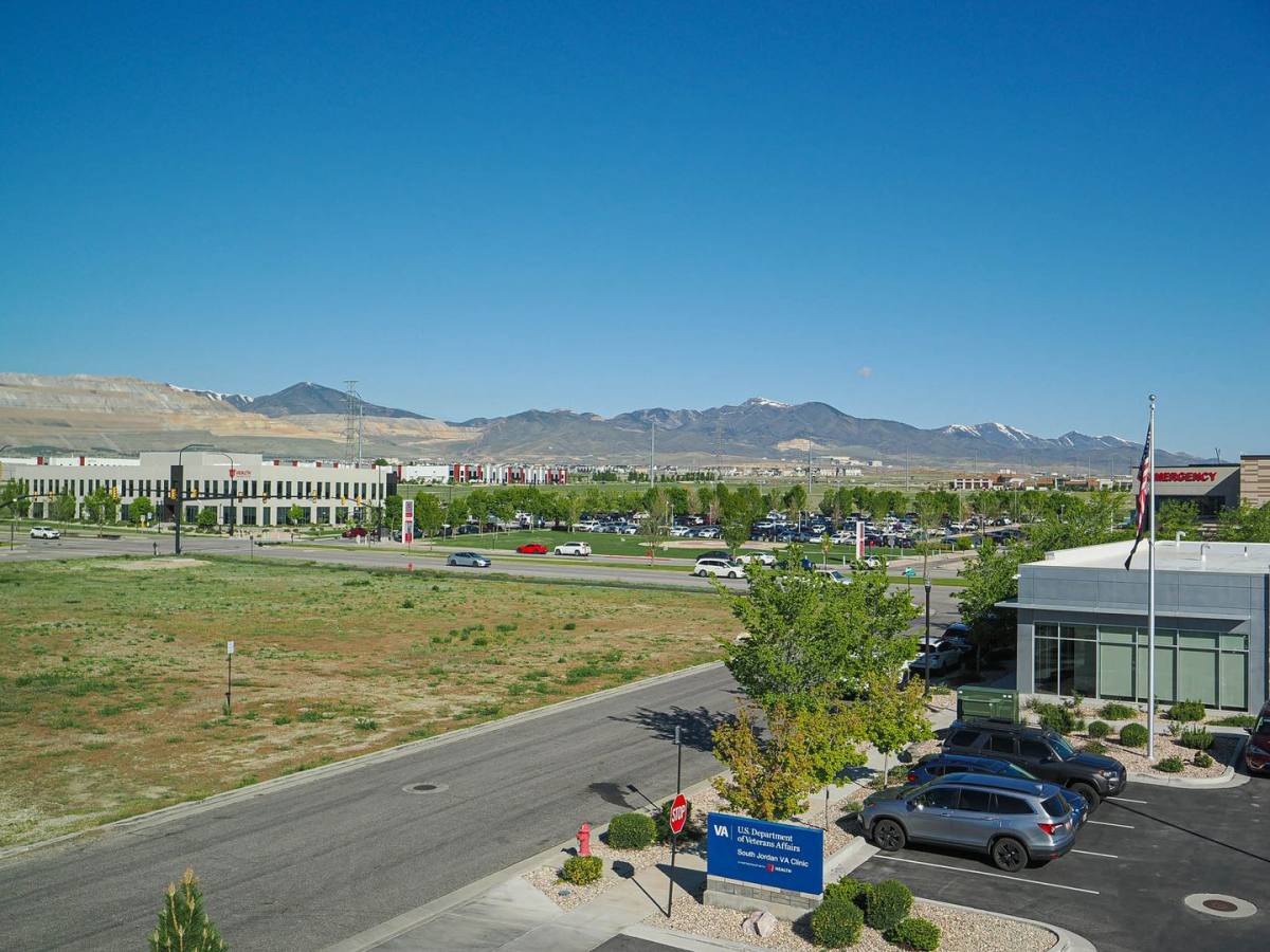House for rent at 5098 W Putney Hill Rd, South Jordan, UT 84009