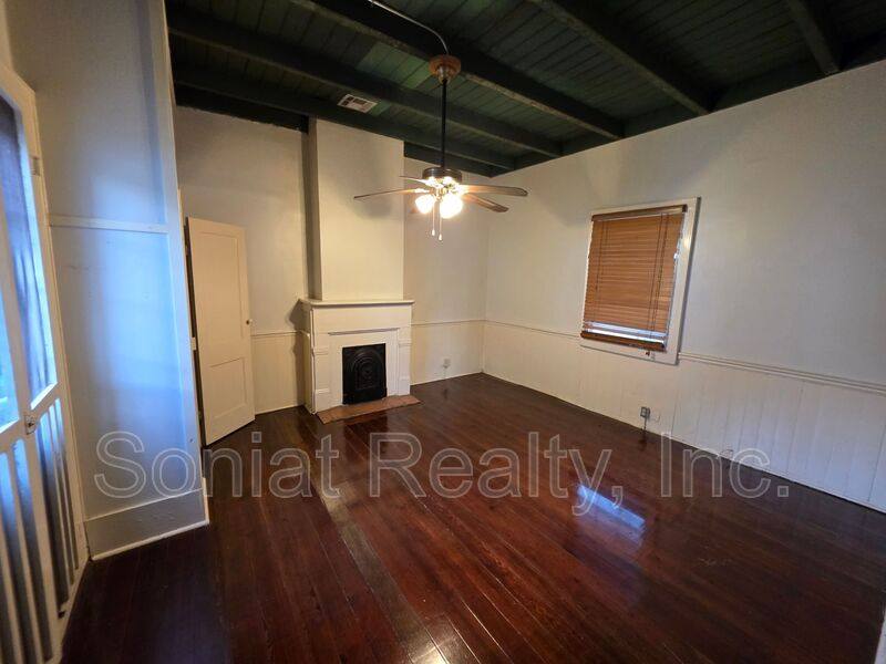 Apartment for rent at 1019 Clouet St, New Orleans, LA 70117