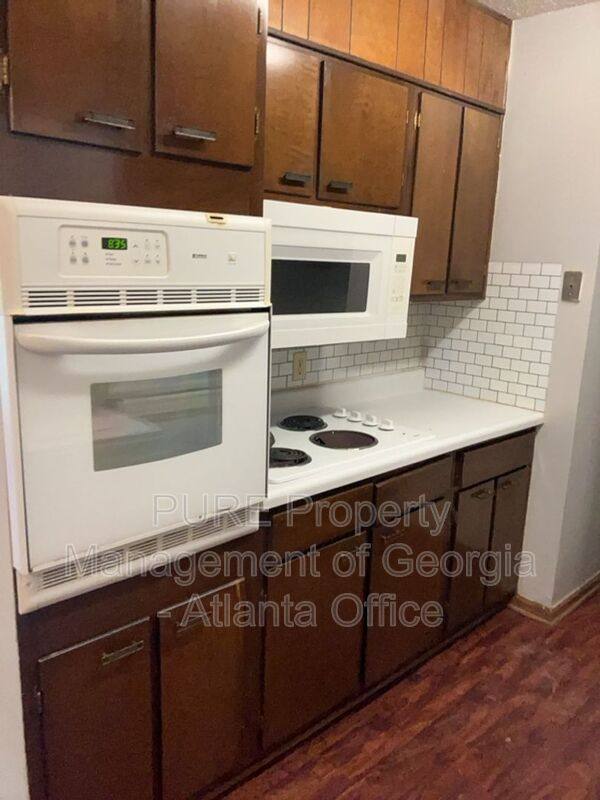 Townhouse for rent at 771 Wilson Circle SW, Marietta, GA 30064